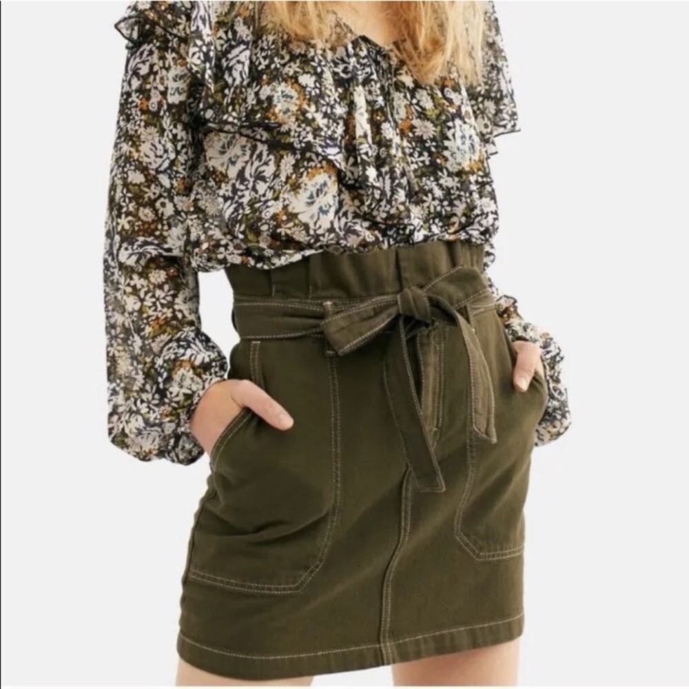 🔔🕊️ LAST CHANCE Free People Splendor in the Grass Skirt in Army